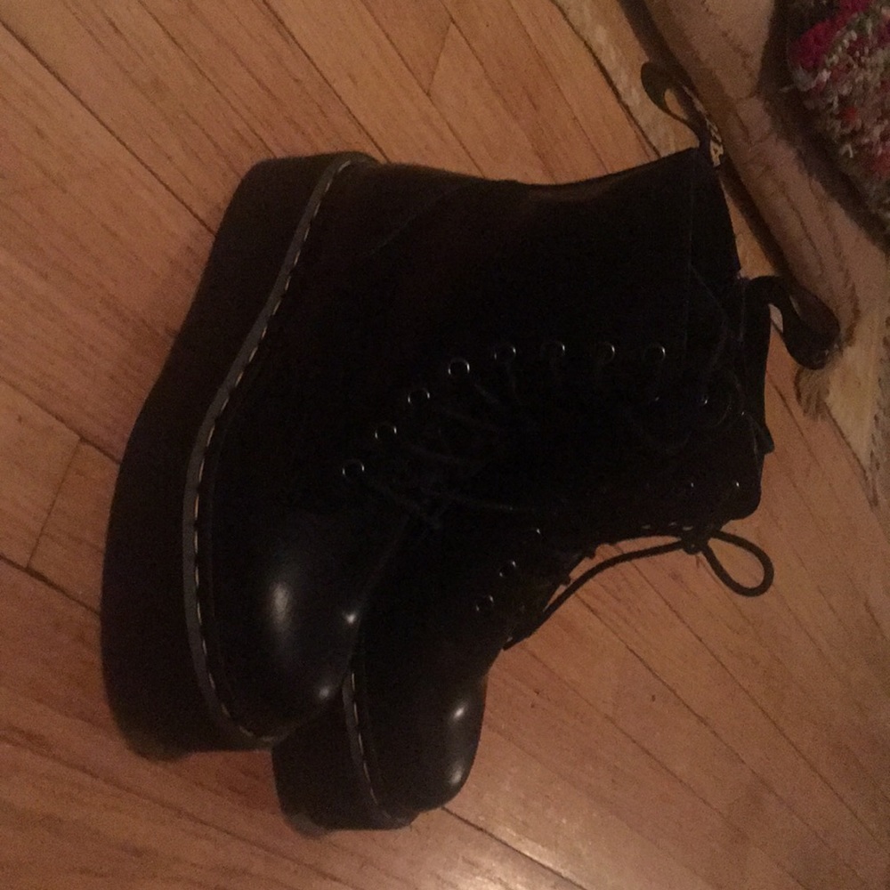 Dr Martins Jadon Black quad retro combat boots